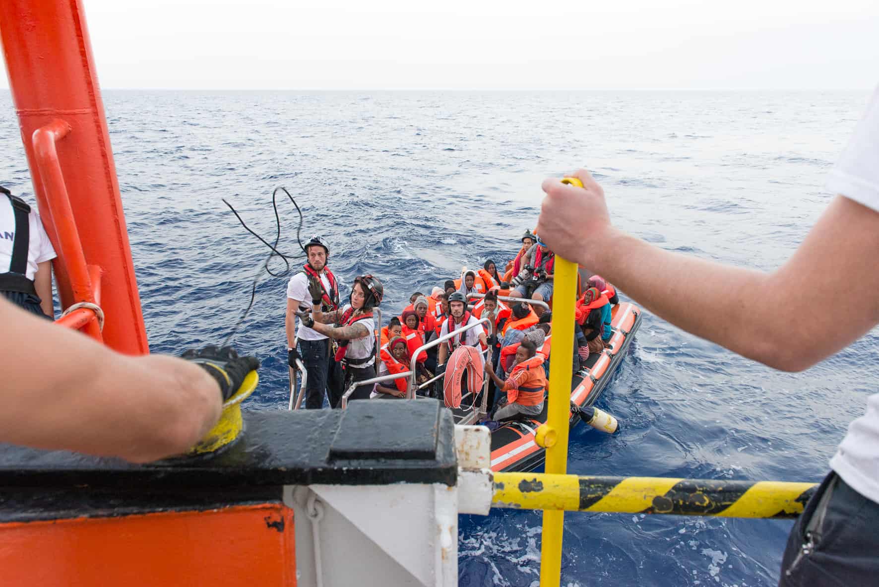 3 ottobre 2016 – 720 Migranti salvati dalla nave Aquarius di SOS MEDITERRANEE