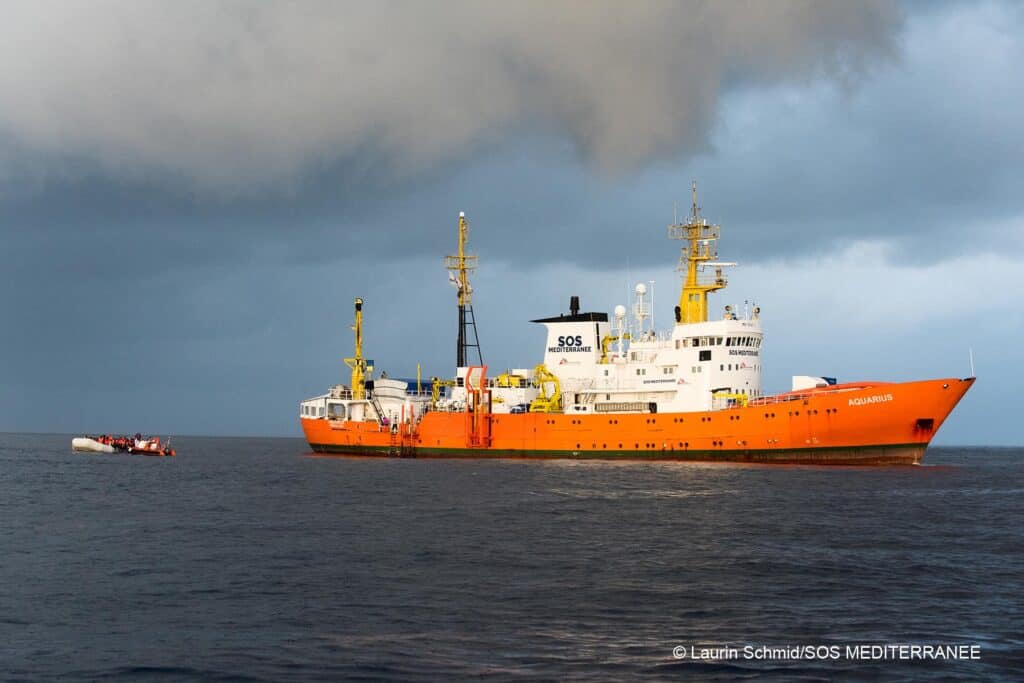 SOS MEDITERRANEE / Medicins sans frontieres